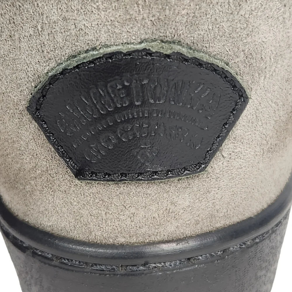 Minnetonka Gray Sheepskin Fur Lined Pug Boots Fringe Winter Moccasin Boot Size 7